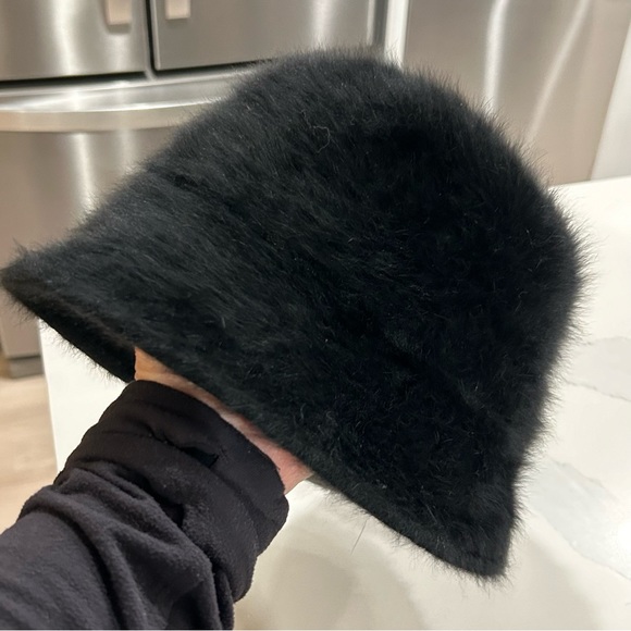 Vintage Black Angora Cloche - Picture 7 of 11